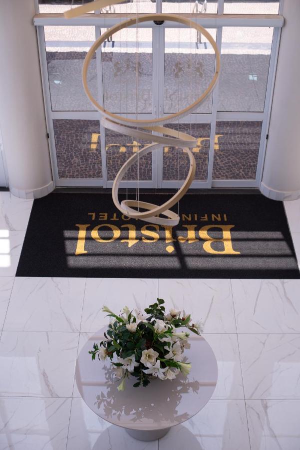 Hotel Bristol Infinity Rio Claro Exterior foto